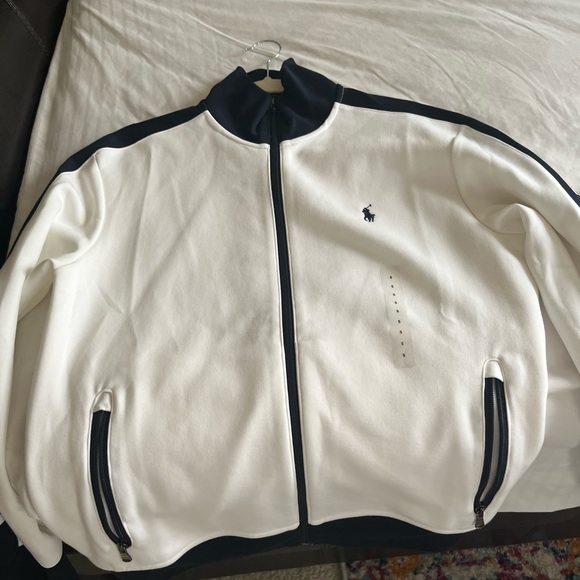 This item is brand new worn - Picture 1 of 1